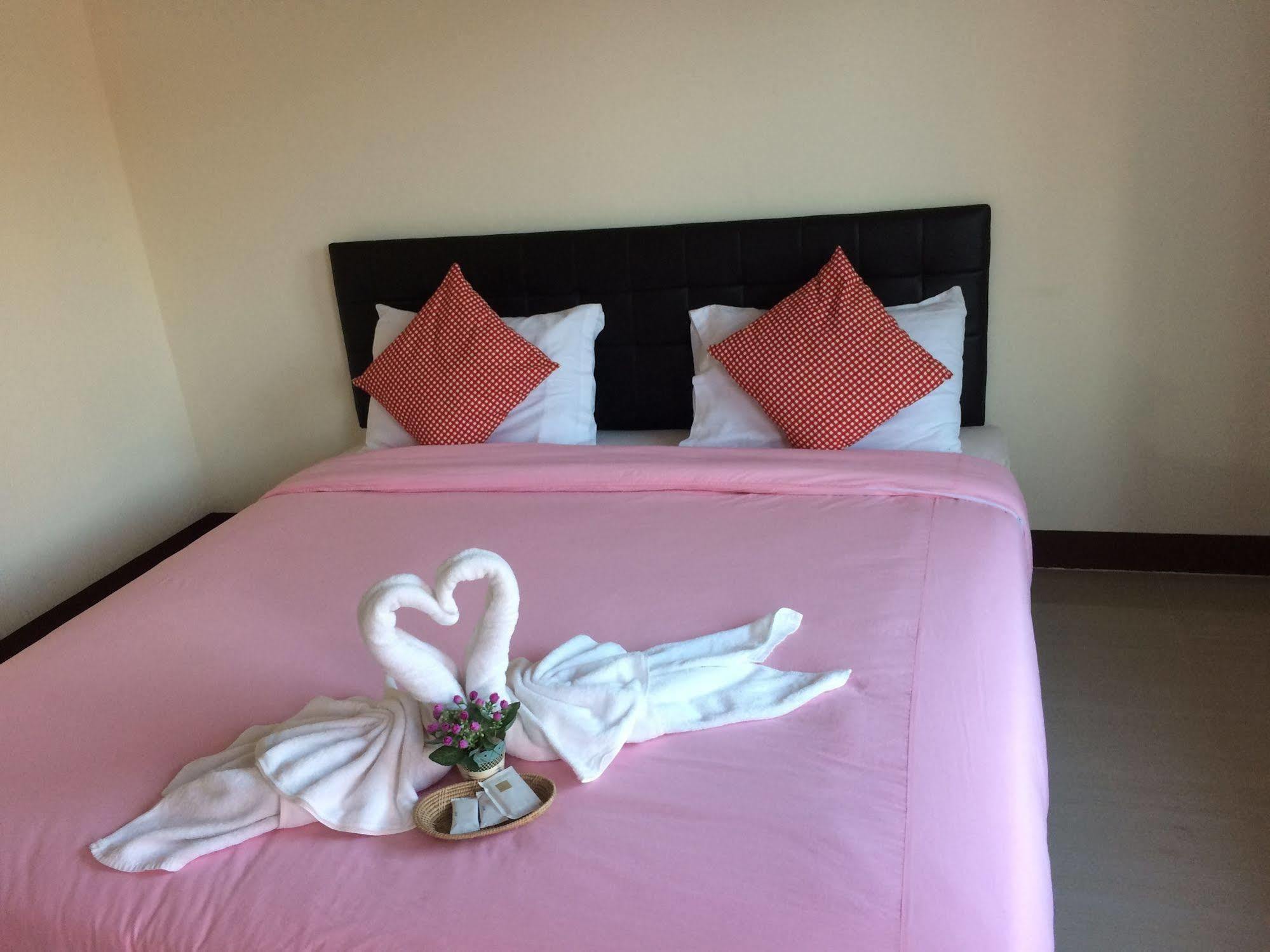 Thana Ville Resort Mae Sot Esterno foto