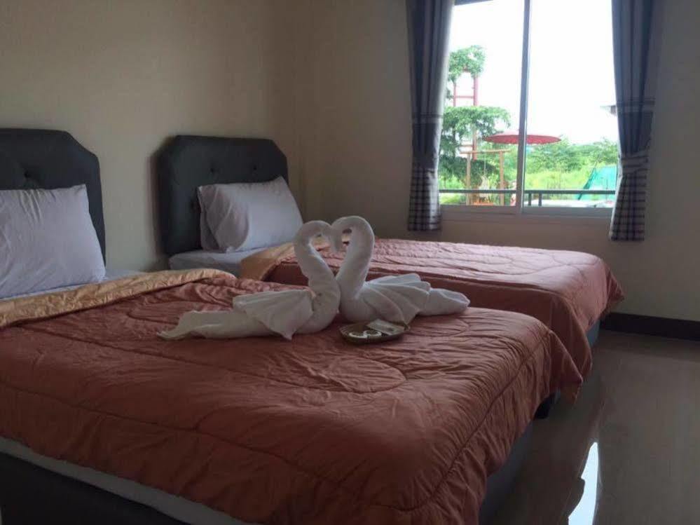 Thana Ville Resort Mae Sot Esterno foto